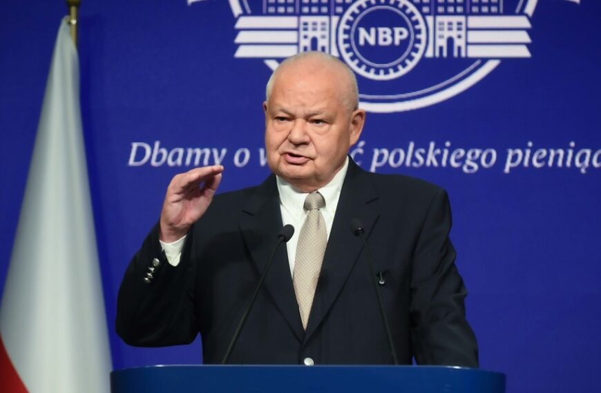 Polski pieniądz obiegowy. Dane od banku centralnego.