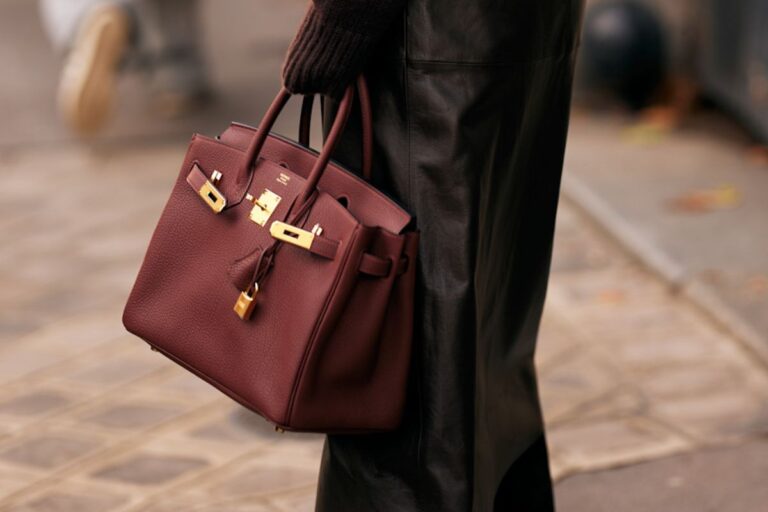 Hermès: Czy torebka lokatą? Birkin na rynku finansowym - INFBusiness