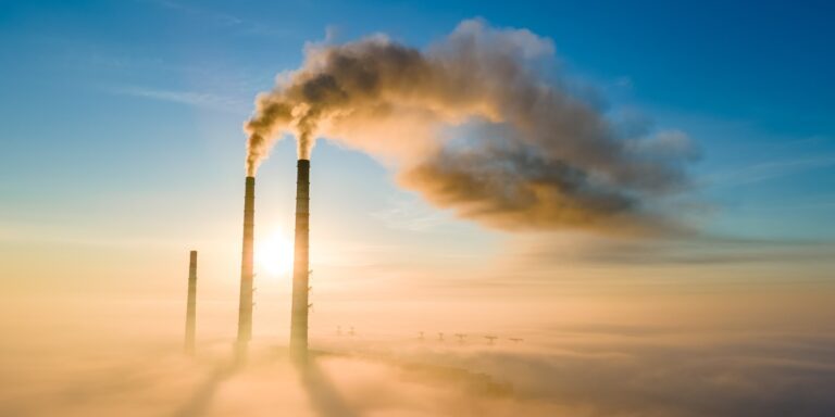 Transformacja energetyczna w Europie nabiera tempa. Boom na OZE i energię jądrową. - INFBusiness