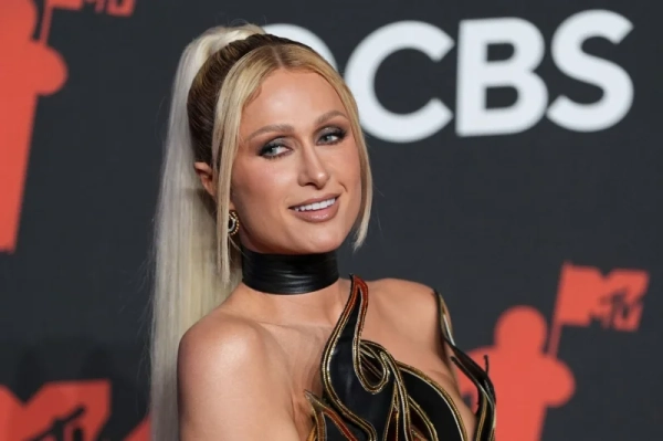 Obejrzyj: Paris Hilton odkrywa siłę muzyki w filmie dokumentalnym „Infinite Icon”