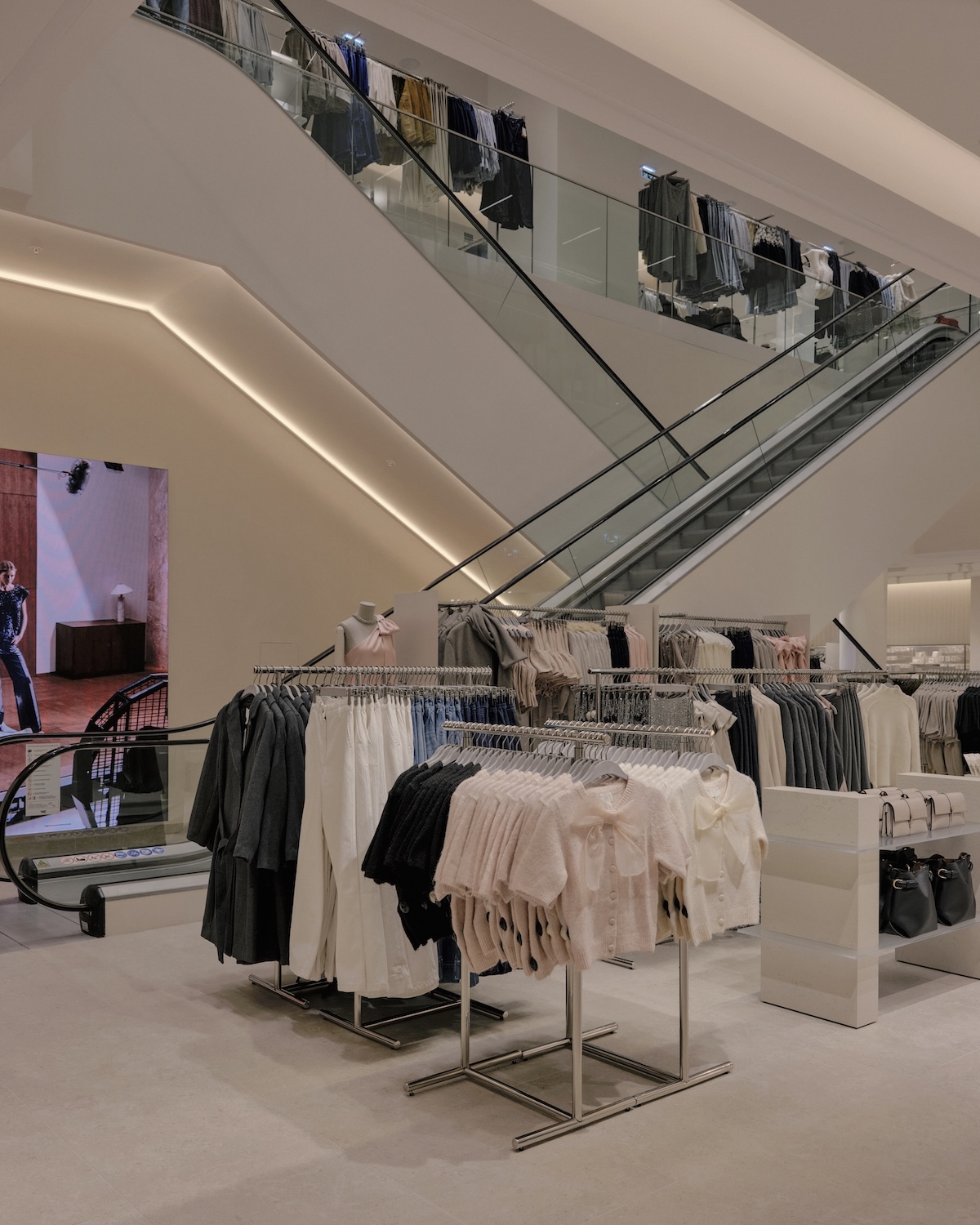 H&amp;M Złote Tarasy ponowne otwarcie sklepu w Warszawie