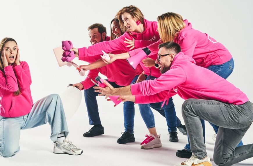 Reklamowe upominki a przywiązanie klientów – ustalenia z opracowania BIOSTAT® i OpenGift.pl.