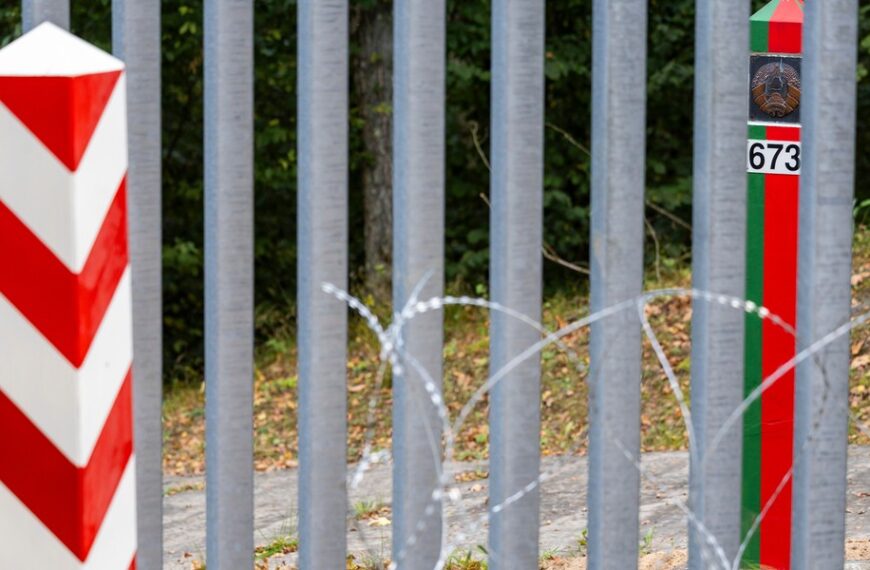 Łukaszenka blokuje wjazd ciężarówkom z Polski i Litwy. Alarm w transporcie.