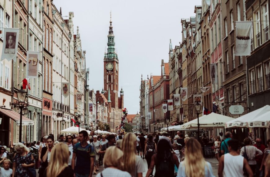 Gdański Pasaż Królewski idzie pod młotek. Ponad 3 dekady istnienia.