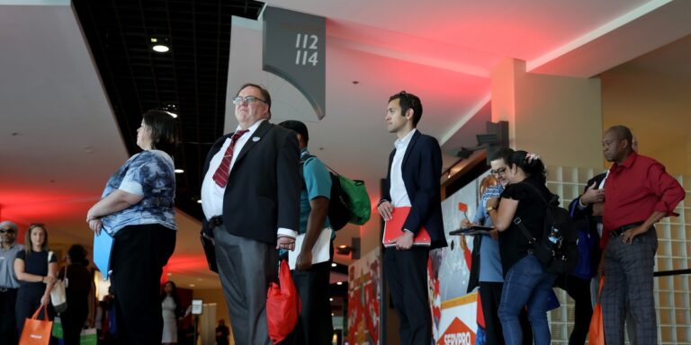 Amerykańskie bezrobocie: Nieoczekiwany raport. - INFBusiness