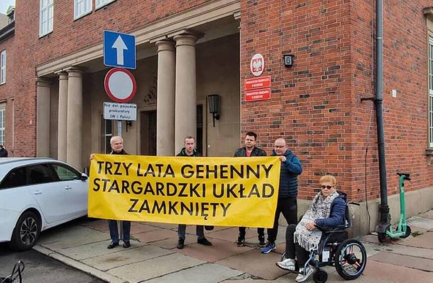 Pozbawieni domu. Od trzech lat oczekują wsparcia.