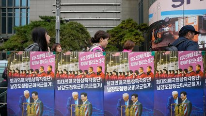 Rekordowa umowa na 350 mld dol. Donald Trump obniża cła