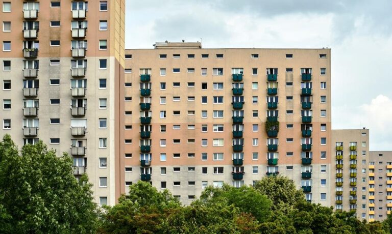 Rynek nabywców w natarciu. Jak głębokie upusty uzyskasz, kupując lokal? - INFBusiness