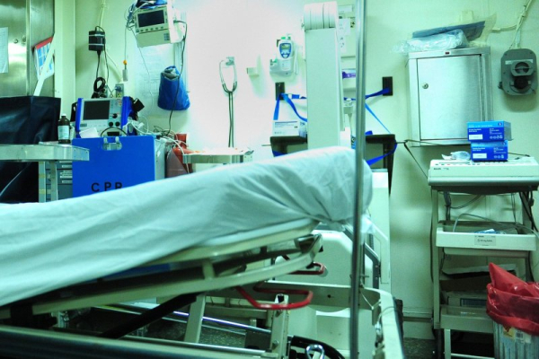 Poważne operacje zaostrzają powszechne problemy zdrowotne osób starszych