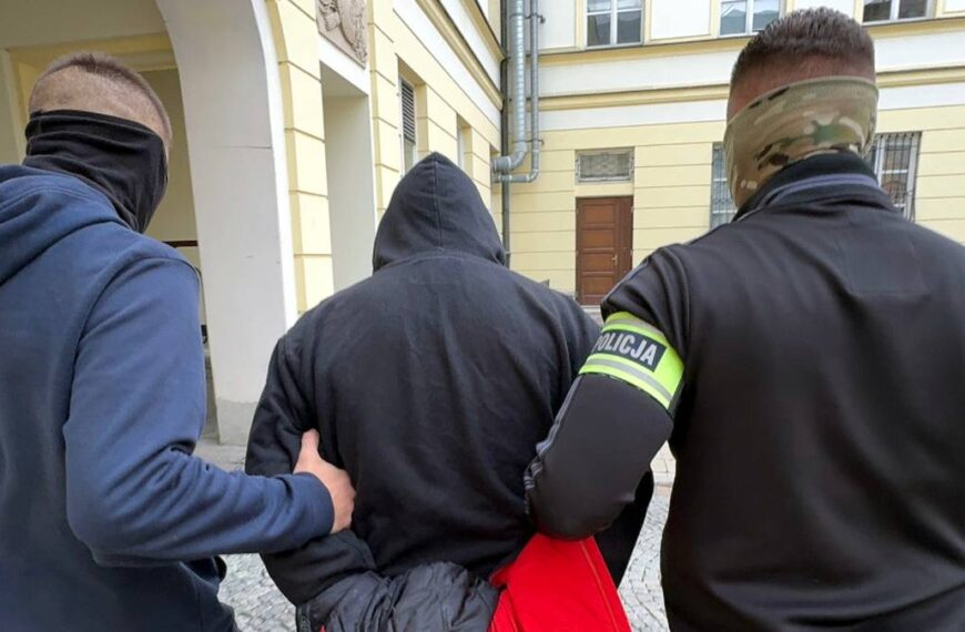 Samochodowi złodzieje rozbici. Grupa przestępcza zlikwidowana przez policję.