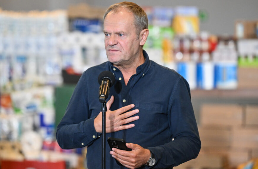 Jaka pomoc dla firm poszkodowanych w powodzi? Donald Tusk: nie będę skąpił&hellip;