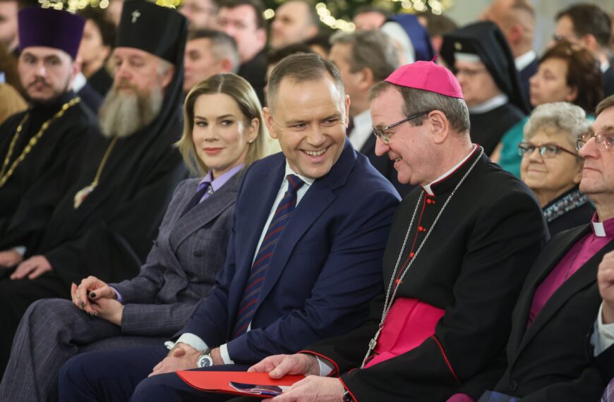 Opinia Polaków o pracy Marty Nawrockiej jako pierwszej damy: Wyniki sondażu