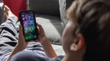 Miesiąc po zakazie w Australii. Meta zablokowała 500 tys. kont