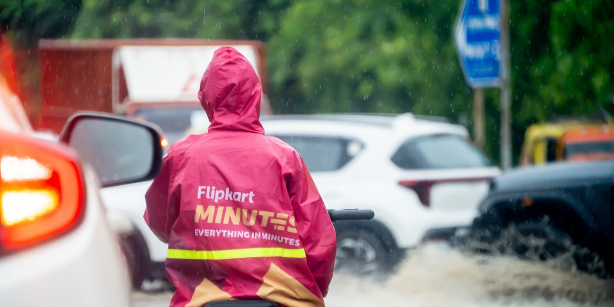 Flipkart, firma amerykańskiego Walmartu, po sugestii rządu zrezygnowała z reklamowania się, że dowozi w 10 minut
