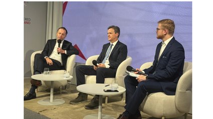 DHL: nie tylko cena ani szybkość. Tak klienci chcą dziś odbierać zakupy online