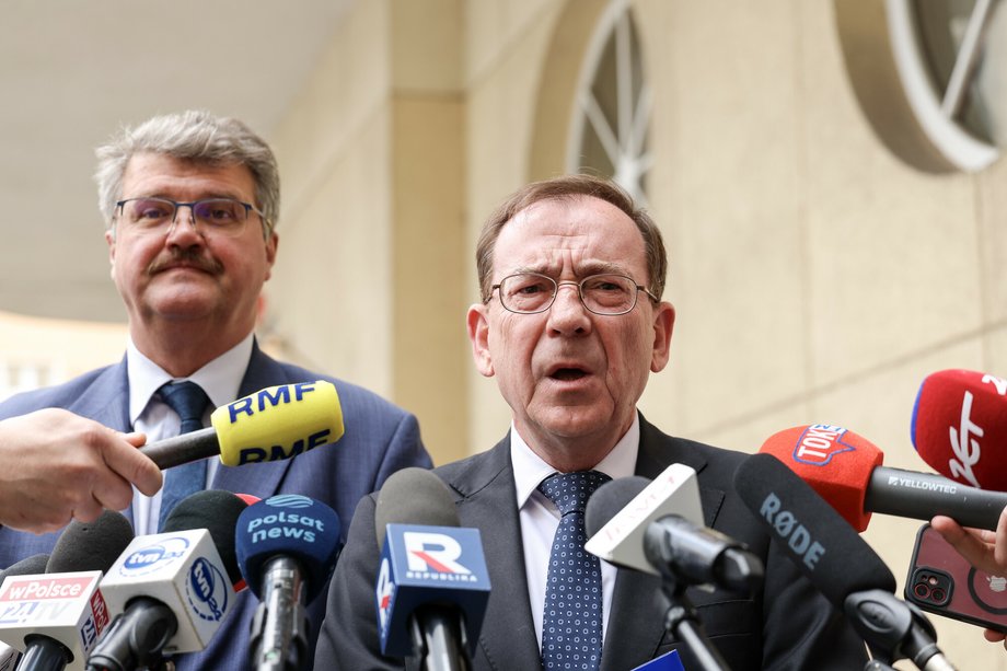 Służby specjalnej nadzorowane przez Mariusza Kamińskiego interesowały się Danielem Obajtkiem i Orlenem za rządów PiS