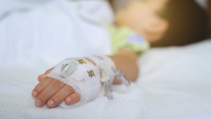 Chorzy w Polsce nie dożywają tego, co obiecało im państwo. Tyle jeszcze poczekają