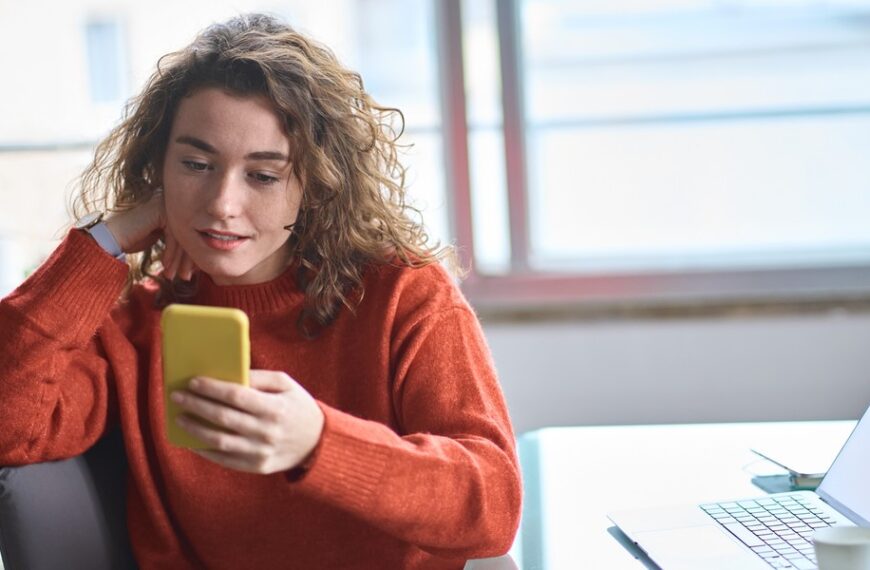 Przekazanie środków z rachunku małżonki na wspólny. Czy…