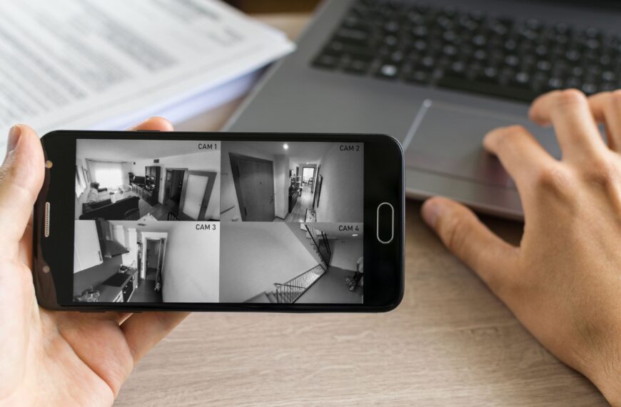 Czy inteligentne domy są ryzykowne? Specjalista tłumaczy.