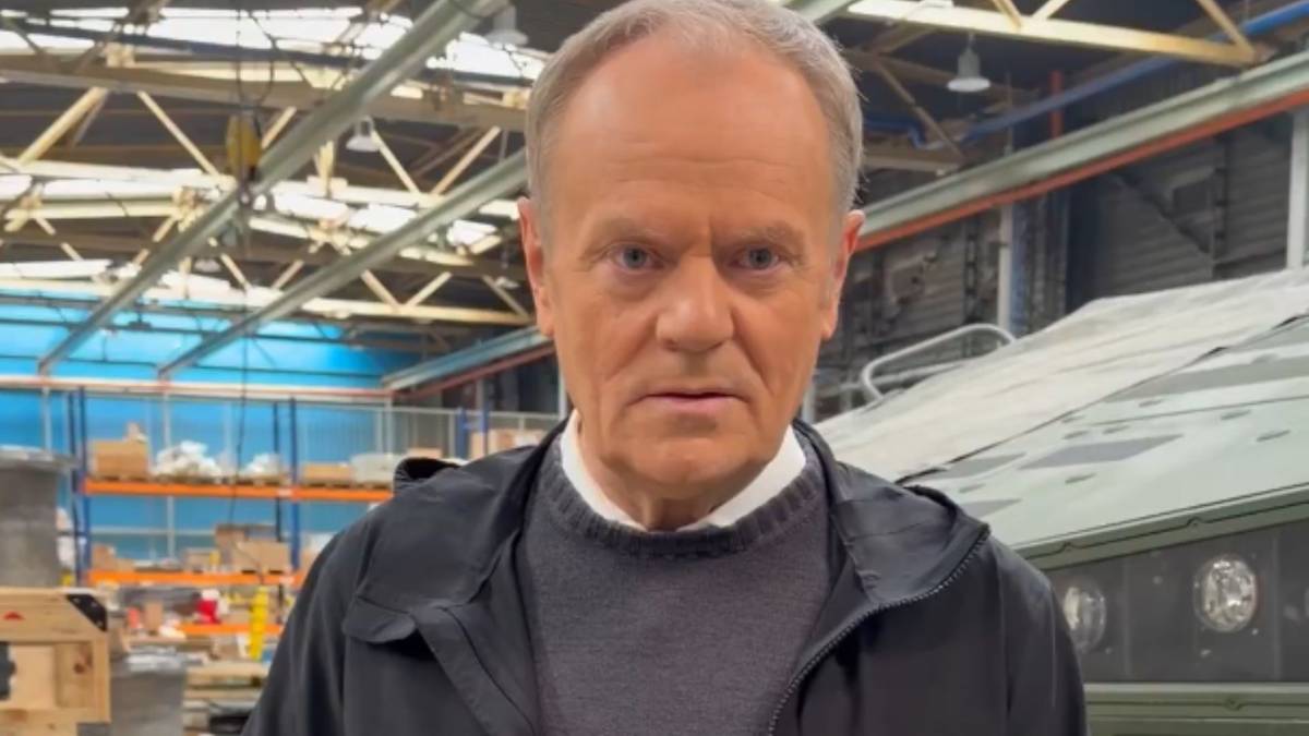 Zrozumiano, betonowe umysły? Tusk ujawnia film z Huty Stalowa Wola.