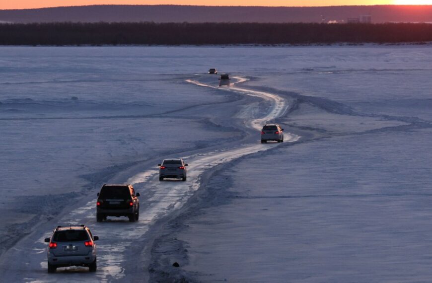 Rosja opóźnia konstrukcję mostu. “Biedni narażają się na śmierć”