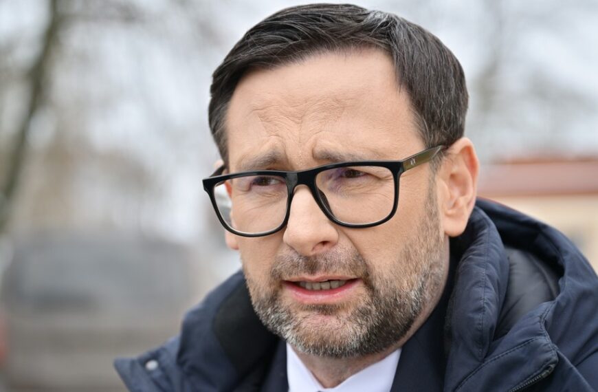 Obajtek otwarcie mówi o kumoterstwie? Odpowiedź Orlenu