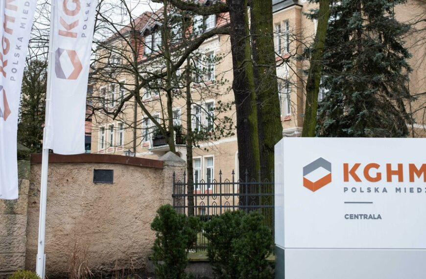 Wstrząsy w KGHM. Szef zwolniony, wybrano nowego.