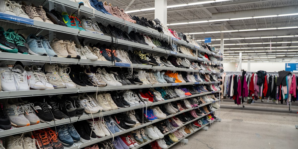 Przewóz i odbiór butów i ubrań zostanie objęty systemem SENT od 17 marca. Beton następny w kolejce