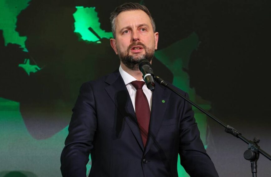 Decyzja rządu dotycząca programu SAFE. Apel Kosiniaka-Kamysza do głowy państwa.