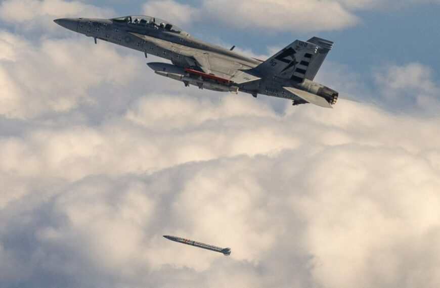 USA chcą szybko zdobyć nowy pocisk przeciwradarowy i…