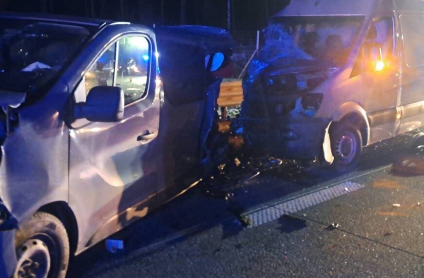 Śmiertelny karambol na Mazowszu. Dwie ofiary.