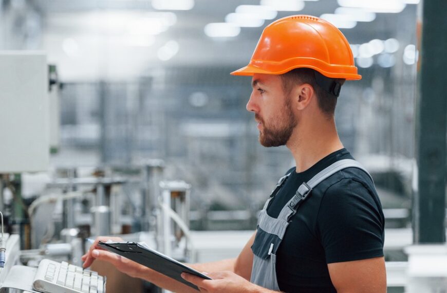 Europejski sektor samochodowy redukuje zatrudnienie. Polskie przedsiębiorstwa w coraz gorszej kondycji.