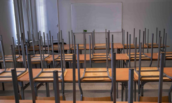 Kuriozum w Wielkopolsce. Pusty budynek szkolny, a dyrektorka wciąż z wypłatą.