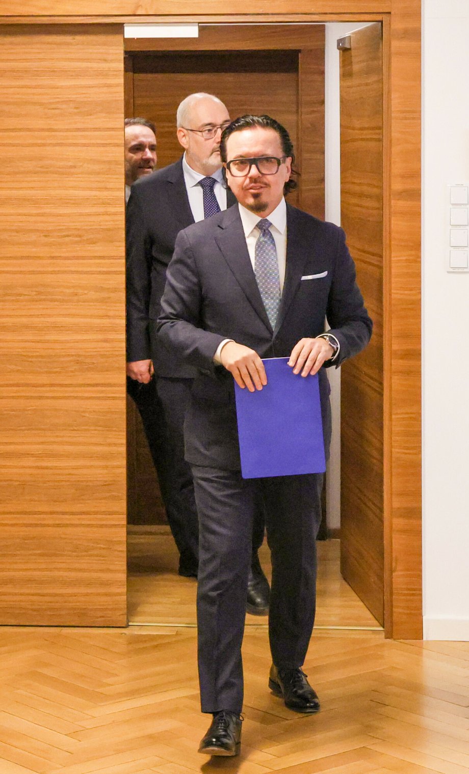 Szef resortu majątku za konkursem. W firmach państwowych kolejne roszady.