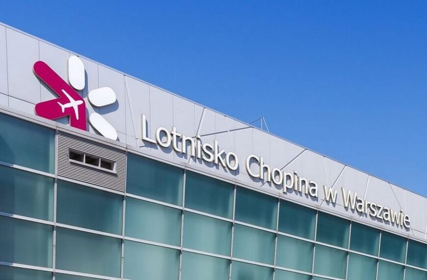 Zdarzenie na Okęciu. Eksplozja nieokreślonego przedmiotu.