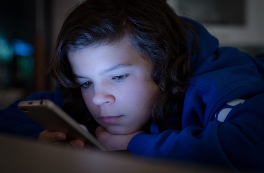 Ankieta “Rzeczpospolitej”: Limit wieku 16 lat na social media?