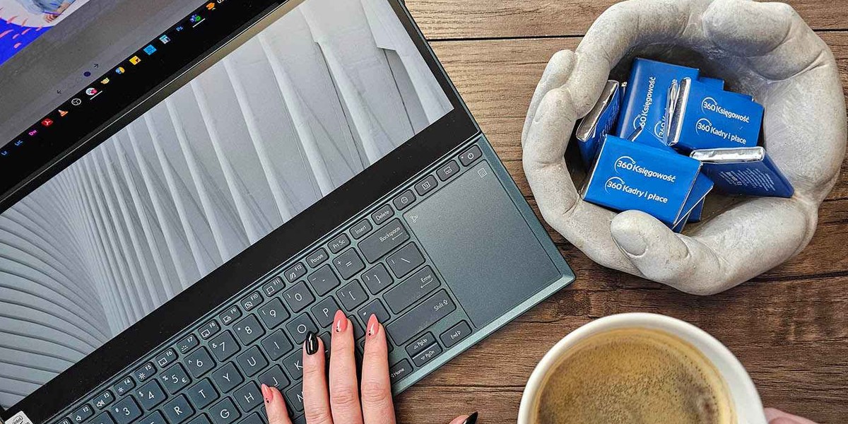 Temat: Największe ryzyka KSeF: Co zrobić, gdy system padnie, a towar musi wyjechać z magazynu? Procedury offline i faktury awaryjne – praktyczny poradnik.