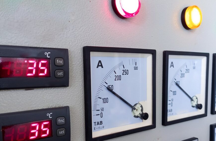 Koszty energii. Czy więcej przedsiębiorstw skorzysta z tarczy osłonowej?