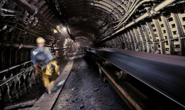 Górnicza posada w 2 uniach. 112 “pełnoetatowych” aktywistów w JSW.