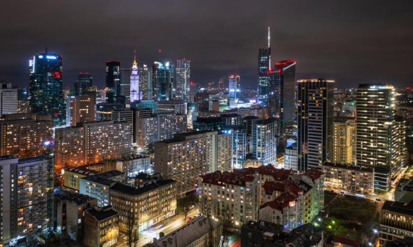 Warszawa liderem inwestycji. Stolica Polski przed Paryżem i Berlinem.