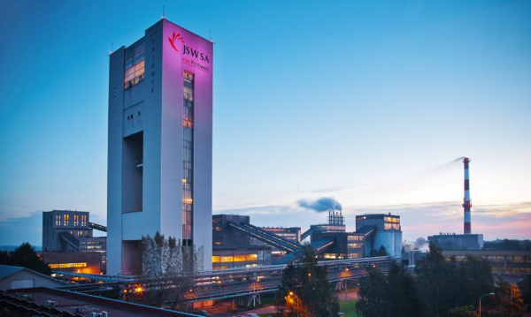 JSW: Ciężkie wybory dla górników. Czy wstrzymają czternastki i ekwiwalent węglowy?