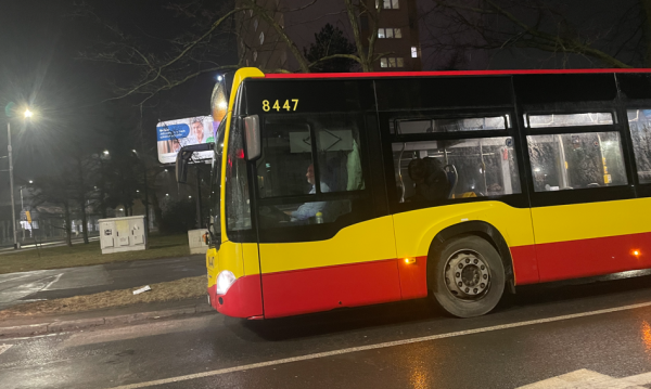 Nadal poszukuje się szoferów i prowadzących tramwaje. Pensje rosną, lecz chętnych brak.