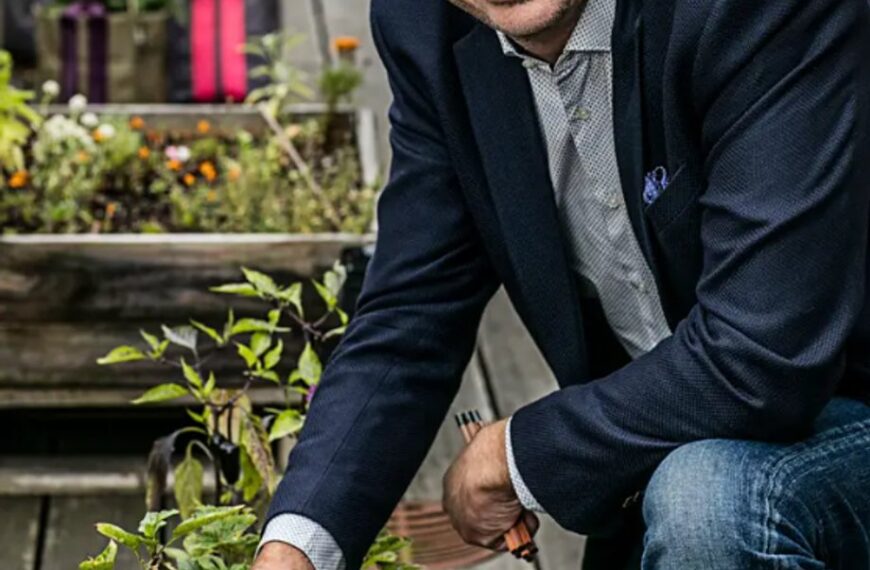 nabył licencję na dziwne kredki. Nie przypuszczał, jak rozwinie się ten interes.