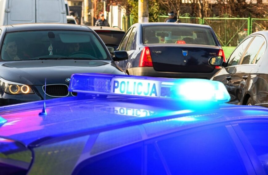 Zakaz driftu i jazdy na jednym kole. Wysokie&hellip;