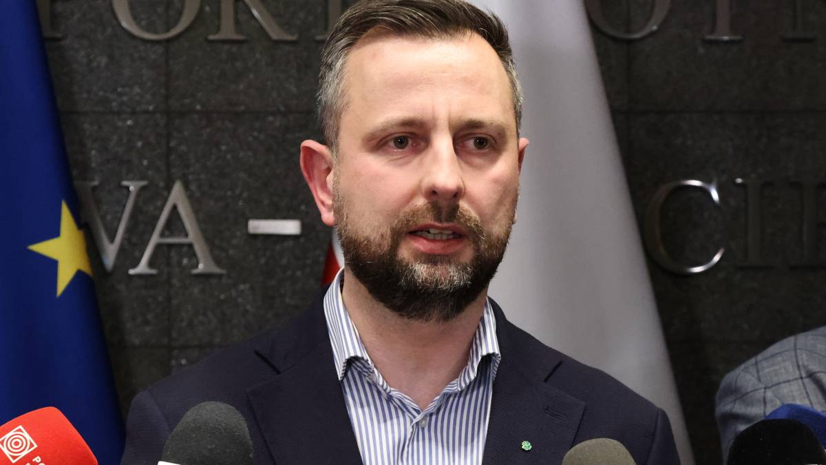 Kompletna odprawa w resorcie obrony. Obecny będzie poseł od głowy państwa.