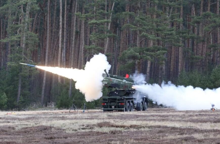Niemiecki odpowiednik HIMARS-a – MARS 3 wystrzelił zupełnie…