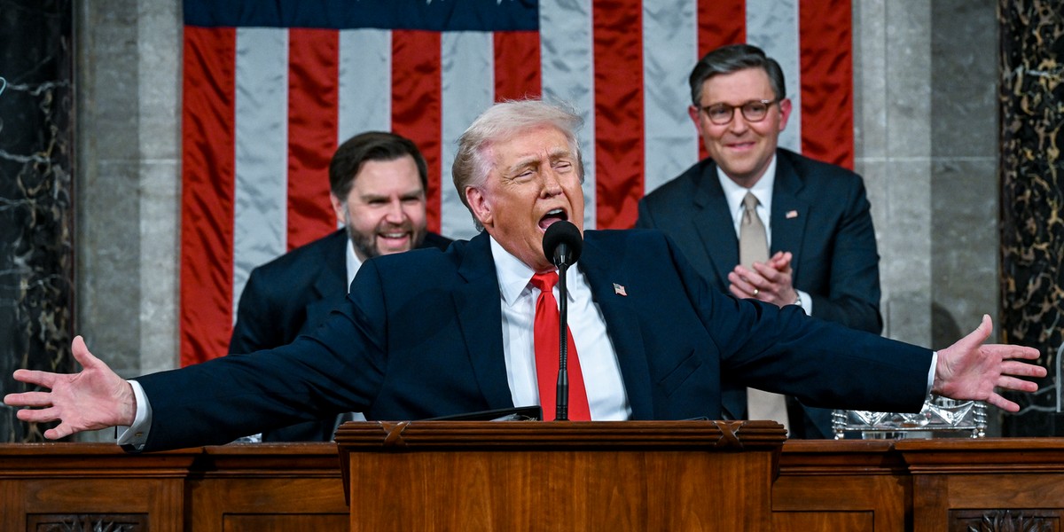 Donald Trump podczas wystąpienia przed połączonymi izbami Kongresu oraz Izby Reprezentantów