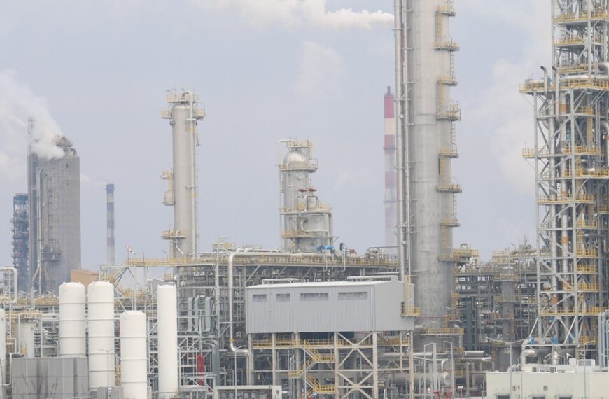 Potencjalna fuzja gigantów na polskim rynku. Orlen proponuje przejęcie Azotów.