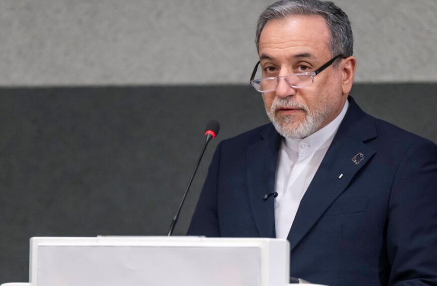 Iran zezwala wybranym krajom na dostęp do cieśniny Ormuz. Ustalono listę.