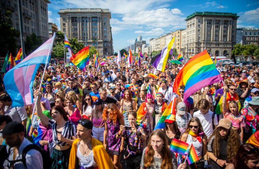 Polska pnie się w górę w Gay Travel Index. Polska coraz bardziej…